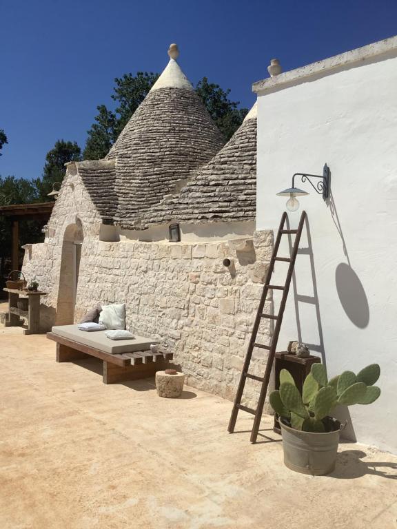 Esterno del trullo AD&DIMORE